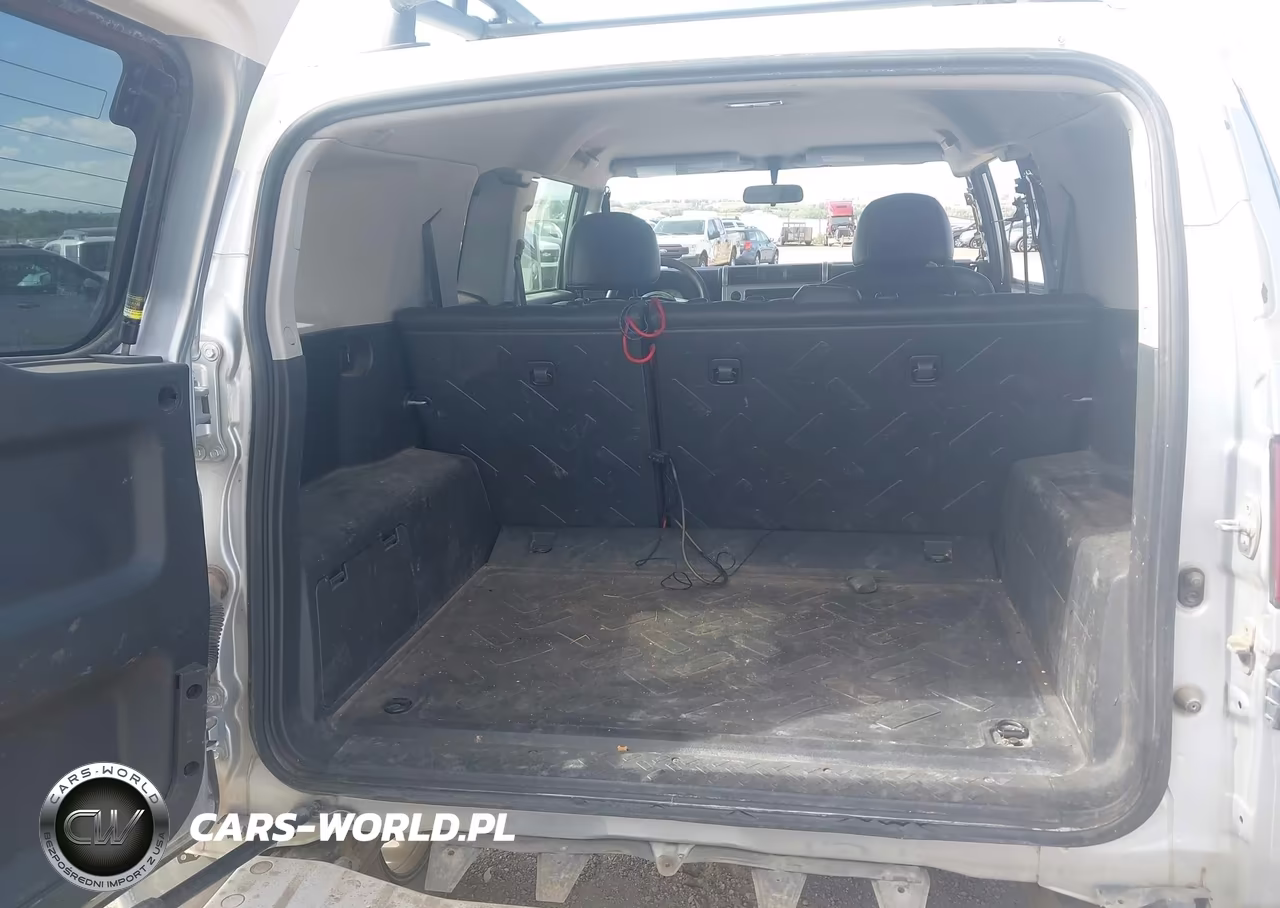 2007 Toyota Fj Cruiser VIN:JTEBU11F270096130 - 18