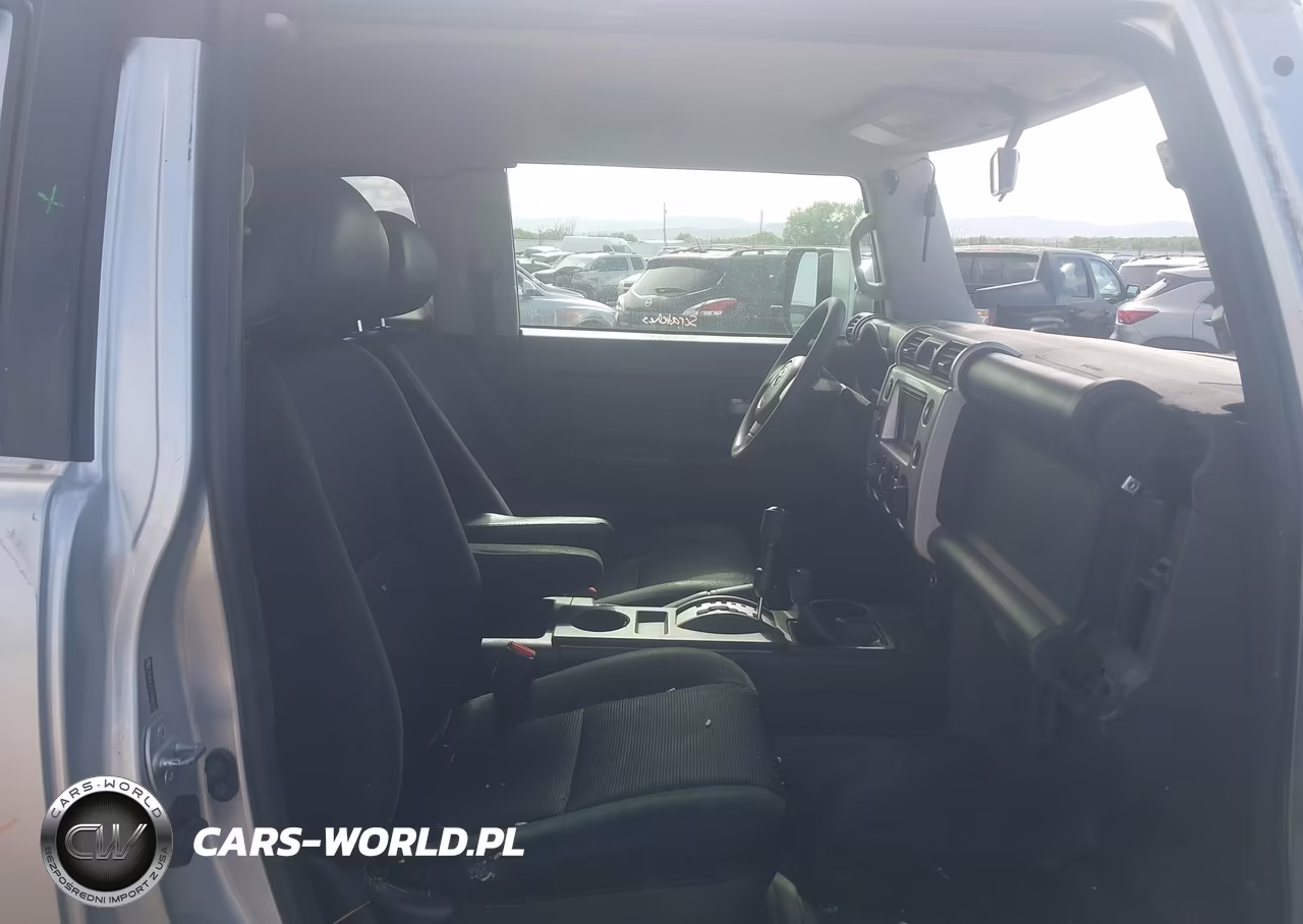 2007 Toyota Fj Cruiser VIN:JTEBU11F270096130 - 5