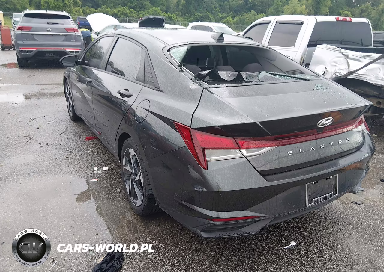 2023 Hyundai Elantra Sel VIN:5NPLS4AG8PH103299 - 3