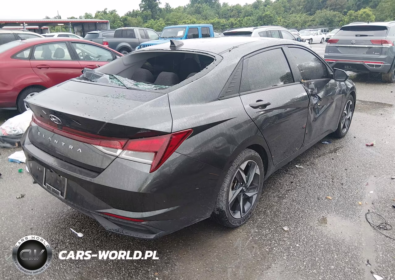 2023 Hyundai Elantra Sel VIN:5NPLS4AG8PH103299 - 4