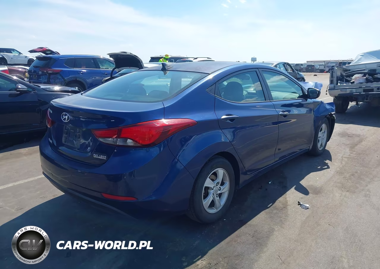 2015 Hyundai Elantra Se VIN:5NPDH4AE9FH615010 - 4