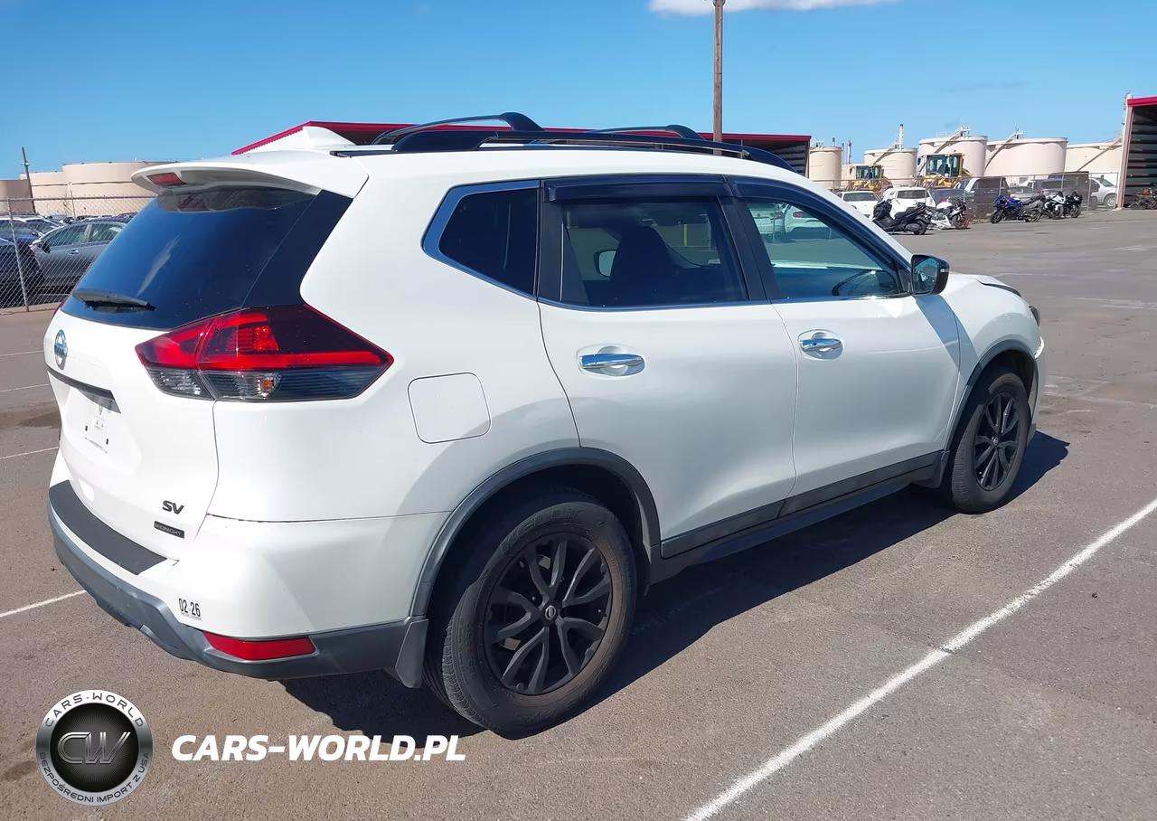 2018 Nissan Rogue Sv VIN:5N1AT2MT5JC787230 - 4