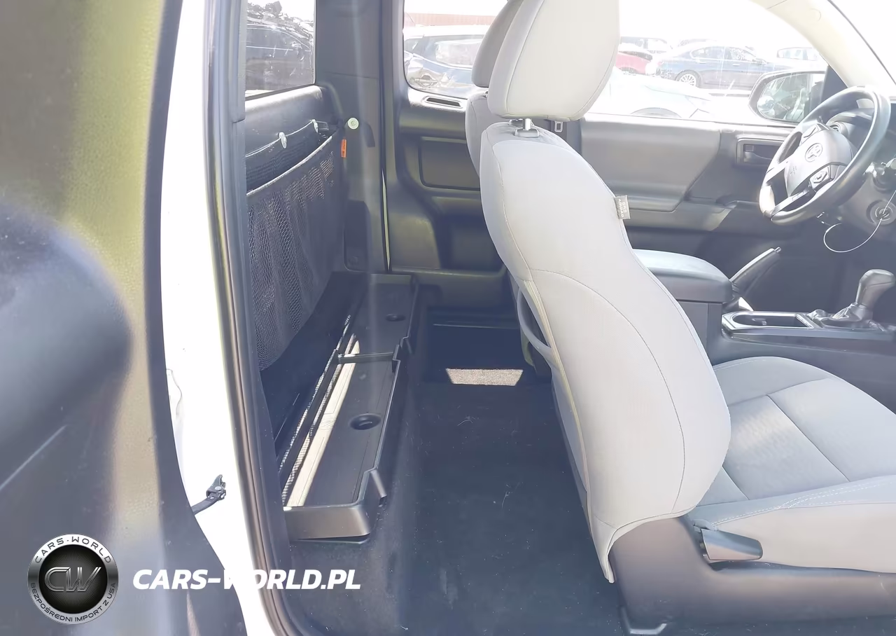 2019 Toyota Tacoma Sr VIN:5TFRX5GN4KX155064 - 8