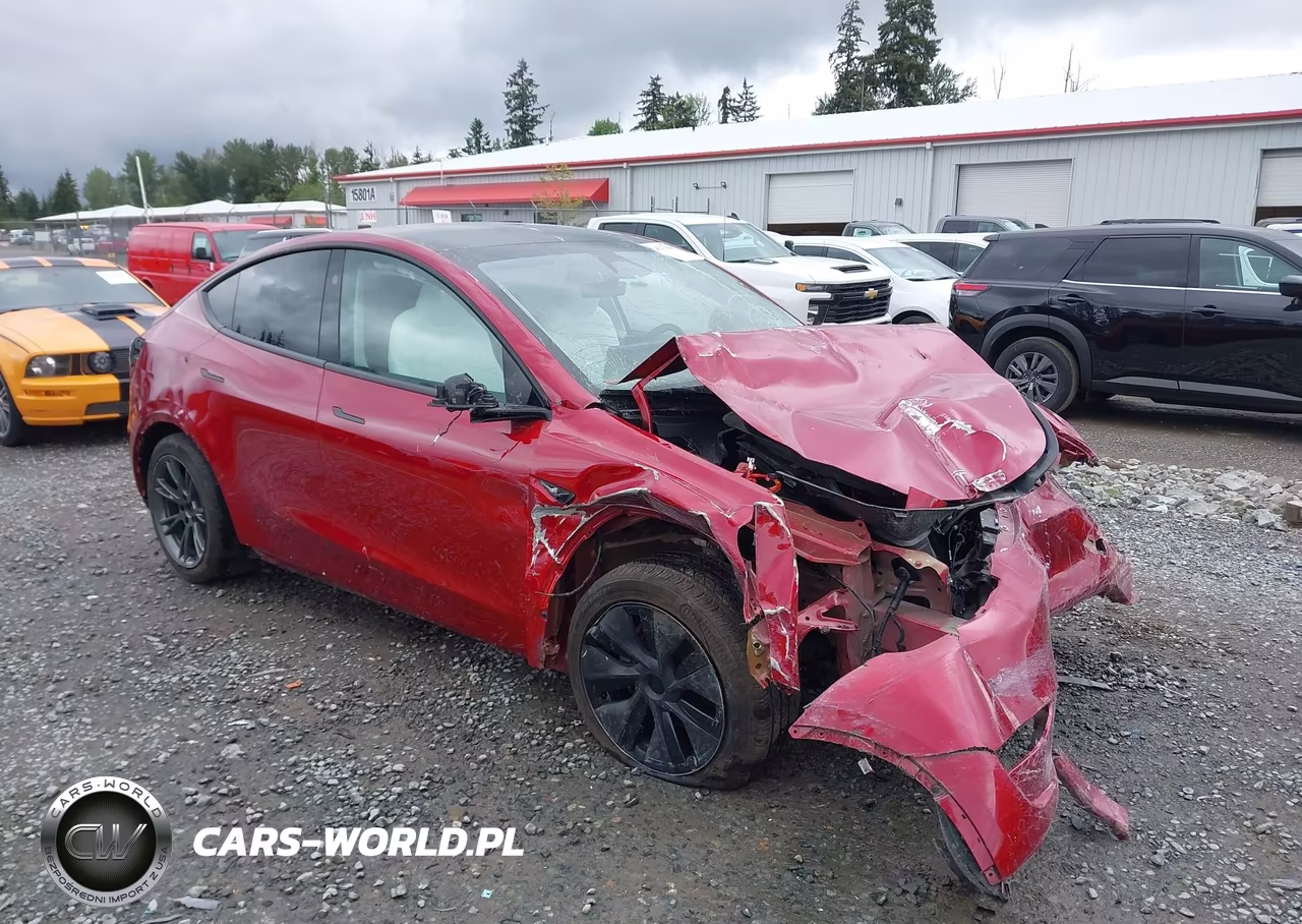 2025 Tesla Model Y Long Range Dual Motor All-Wheel Drive