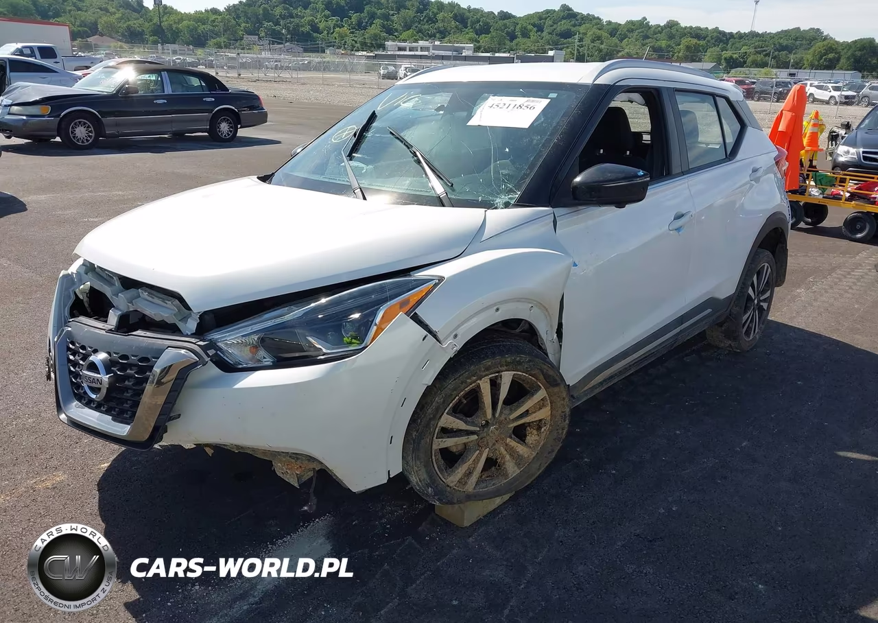 2019 Nissan Kicks Sr VIN:3N1CP5CU3KL532615 - 2