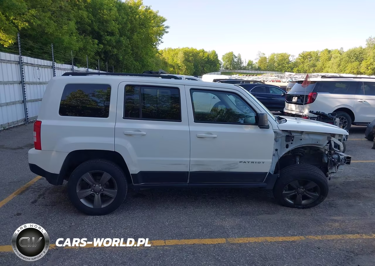 2015 Jeep Patriot High Altitude Edition VIN:1C4NJRFB2FD317666 - 14