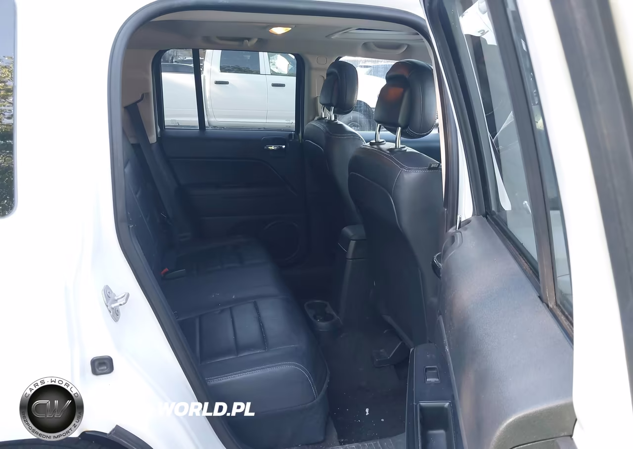 2015 Jeep Patriot High Altitude Edition VIN:1C4NJRFB2FD317666 - 8