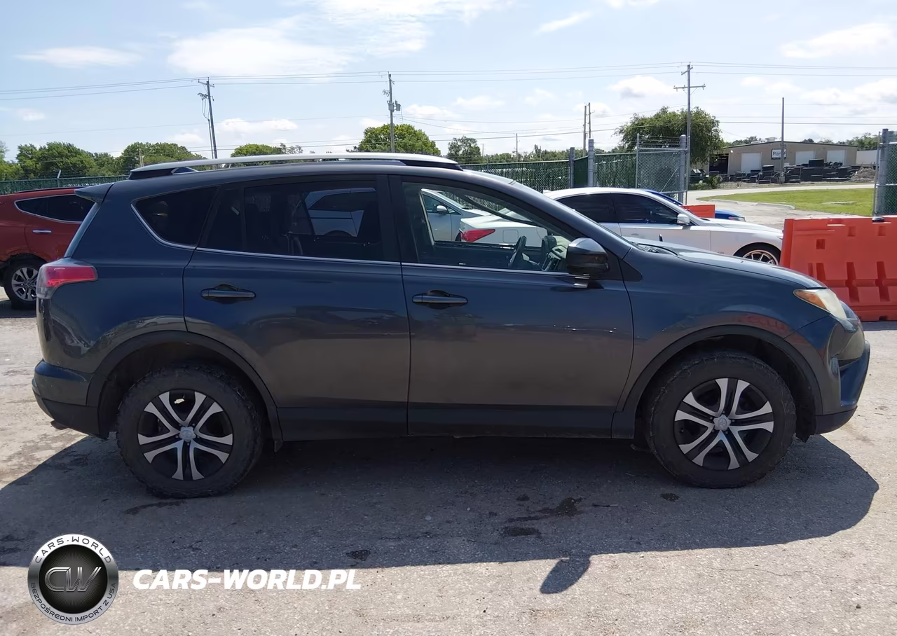 2017 Toyota Rav4 Le VIN:JTMBFREV9HJ154020 - 14