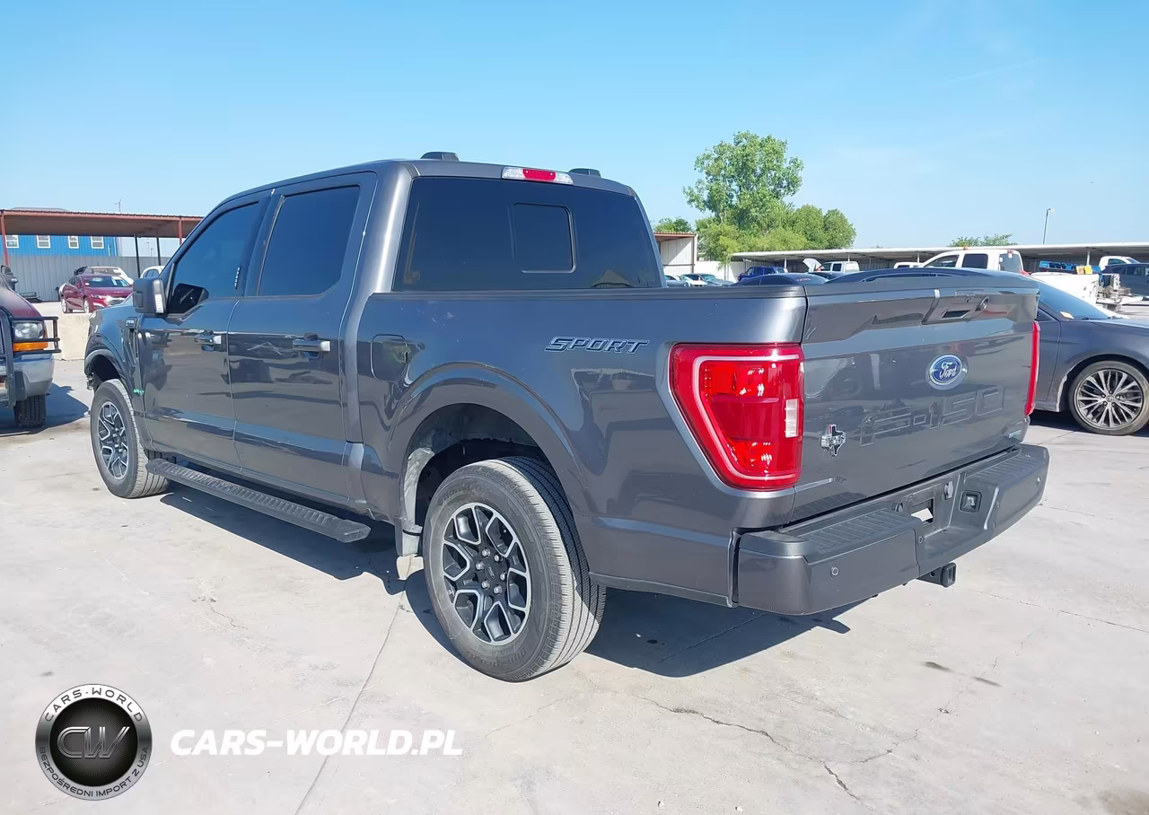 2023 Ford F-150 Xlt VIN:1FTEW1CPXPFC17372 - 3
