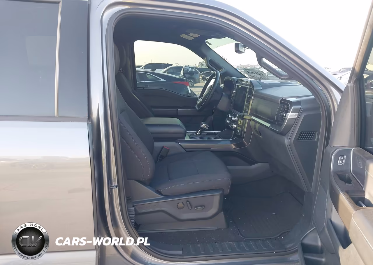 2023 Ford F-150 Xlt VIN:1FTEW1CPXPFC17372 - 5