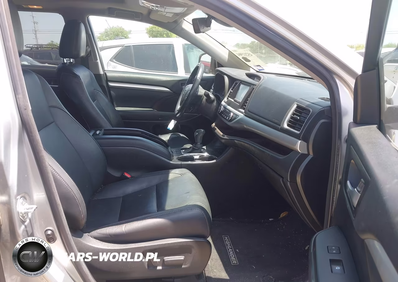 2017 Toyota Highlander Xle VIN:5TDKZRFH2HS207143 - 5