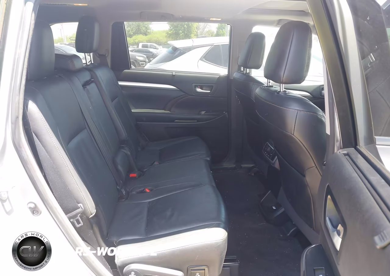 2017 Toyota Highlander Xle VIN:5TDKZRFH2HS207143 - 8