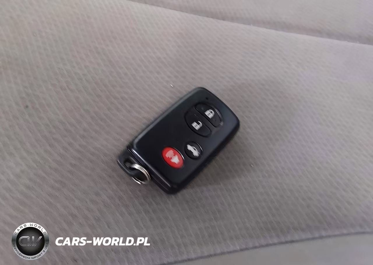 2011 Toyota Camry Hybrid VIN:4T1BB3EK0BU135792 - 11