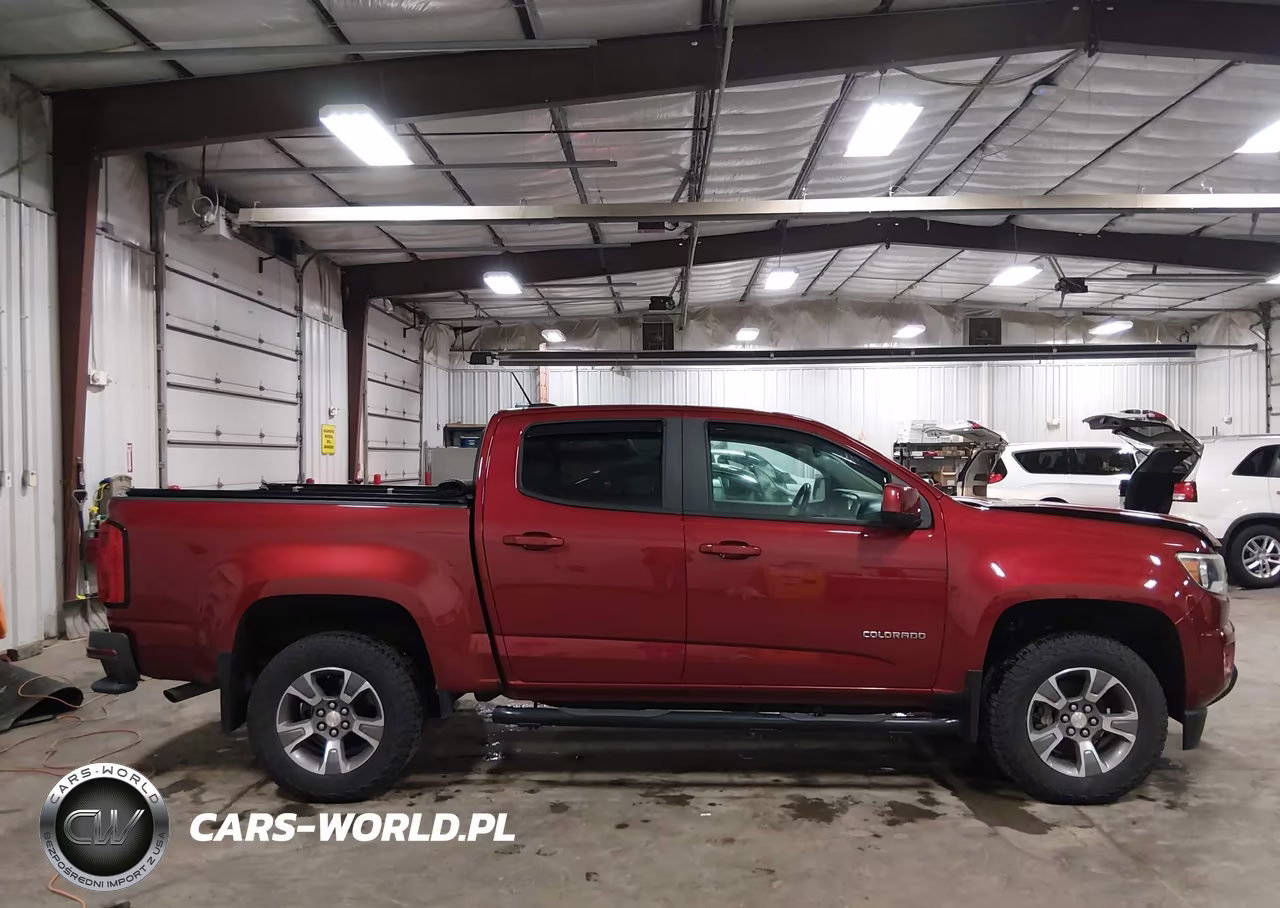 2018 Chevrolet Colorado Z71 VIN:1GCGTDEN1J1190615 - 13