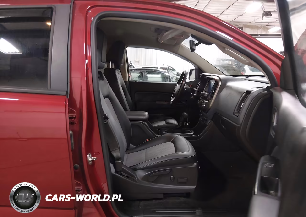 2018 Chevrolet Colorado Z71 VIN:1GCGTDEN1J1190615 - 5