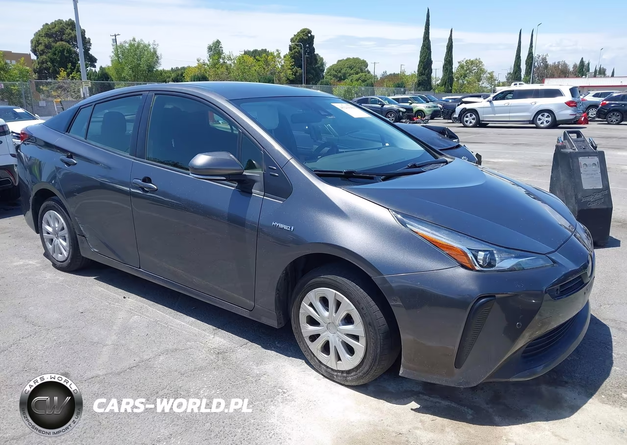 2021 Toyota Prius Le
