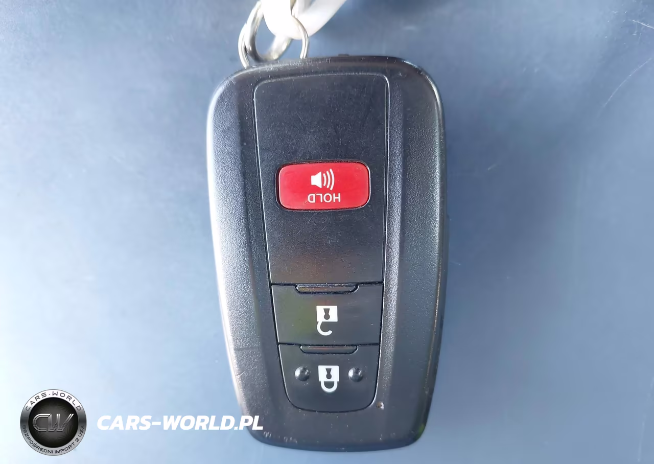 2021 Toyota Prius Le VIN:JTDKAMFU9M3149261 - 11