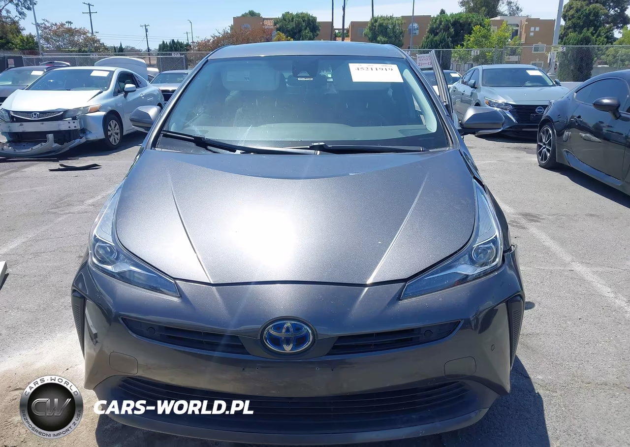 2021 Toyota Prius Le VIN:JTDKAMFU9M3149261 - 13
