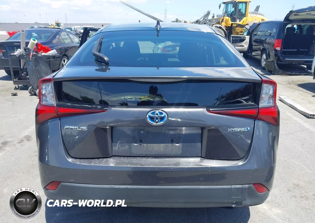 2021 Toyota Prius Le VIN:JTDKAMFU9M3149261 - 17