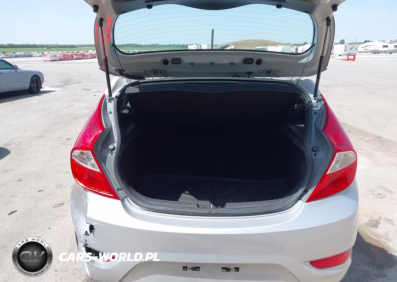 2013 Hyundai Accent Gs VIN:KMHCT5AE1DU093164 - 17