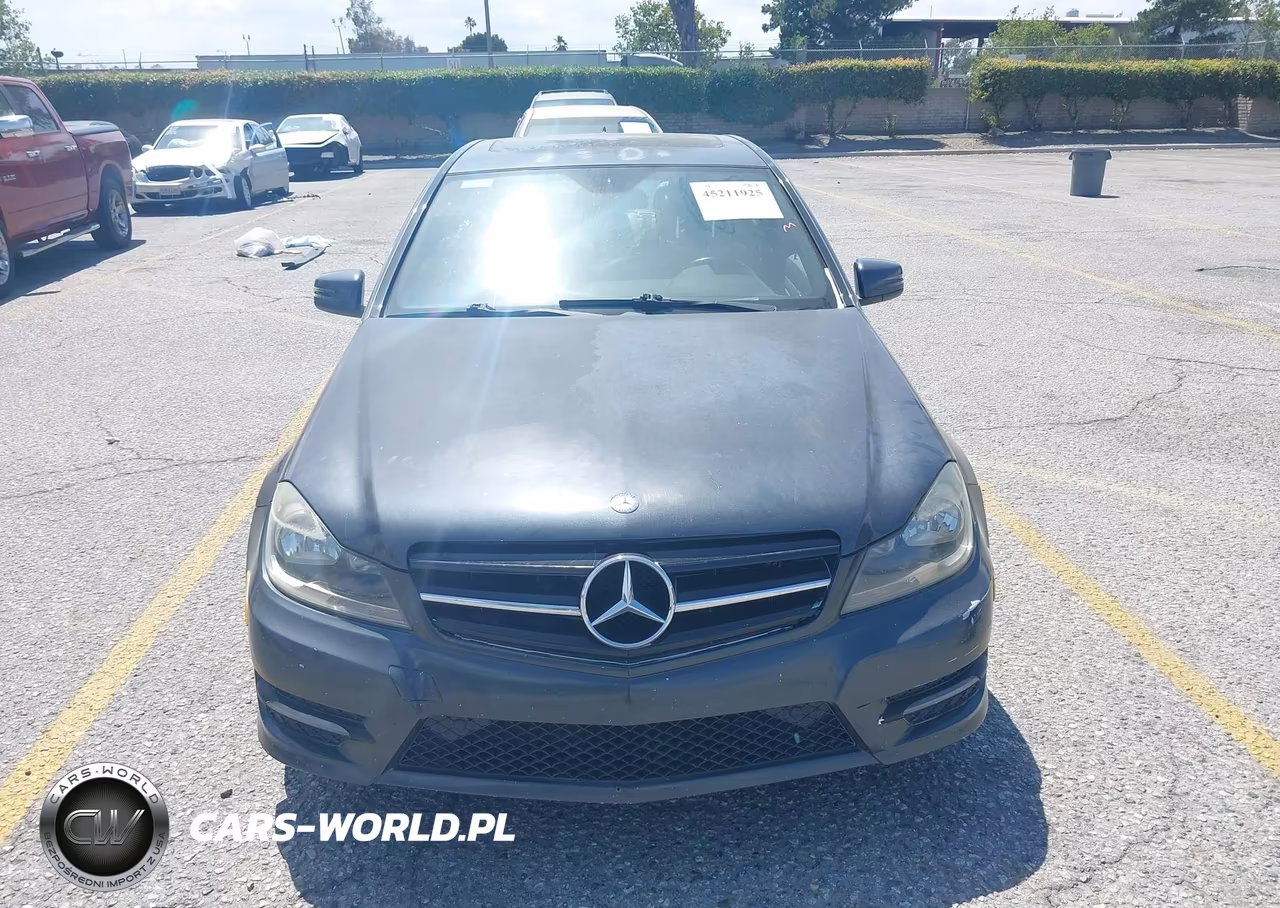 2013 Mercedes-Benz C 250 Sport VIN:WDDGF4HB0DA789895 - 12