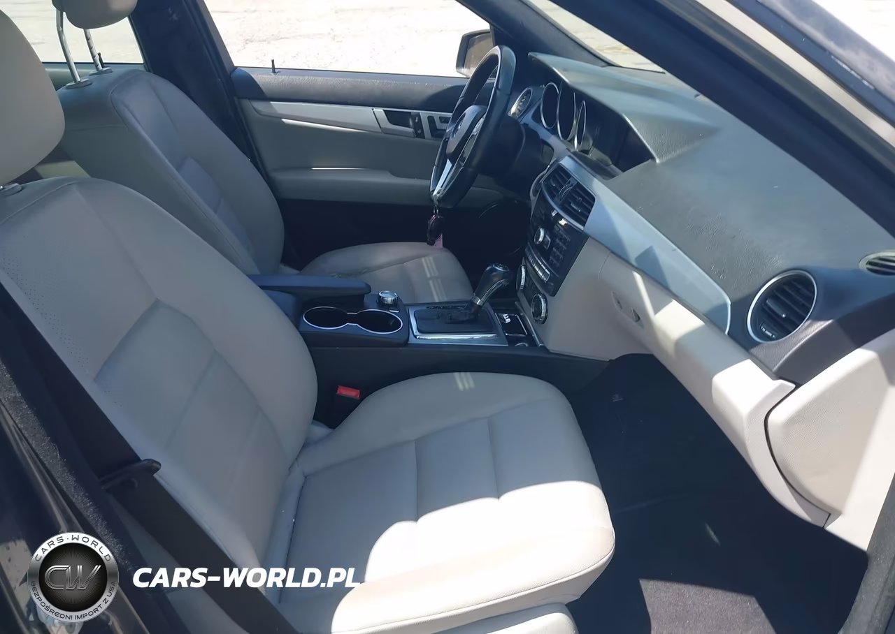 2013 Mercedes-Benz C 250 Sport VIN:WDDGF4HB0DA789895 - 5