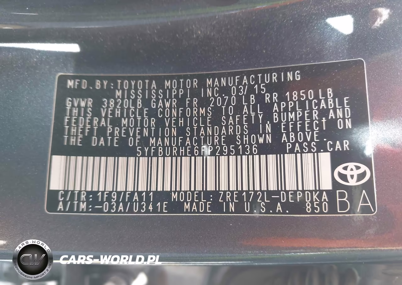 2015 Toyota Corolla L VIN:5YFBURHE6FP295136 - 9