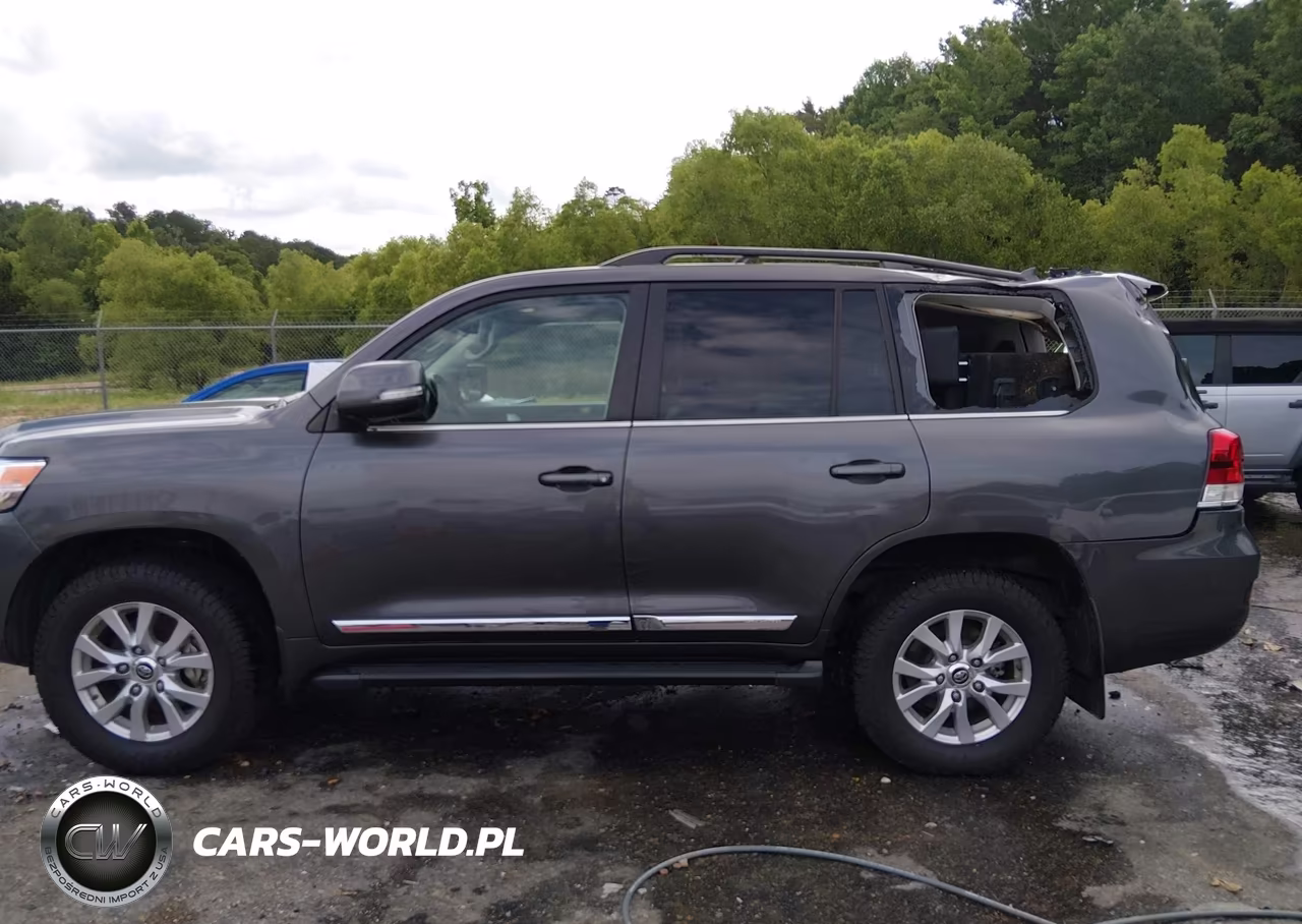 2020 Toyota Land Cruiser VIN:JTMCY7AJ0L4087904 - 14