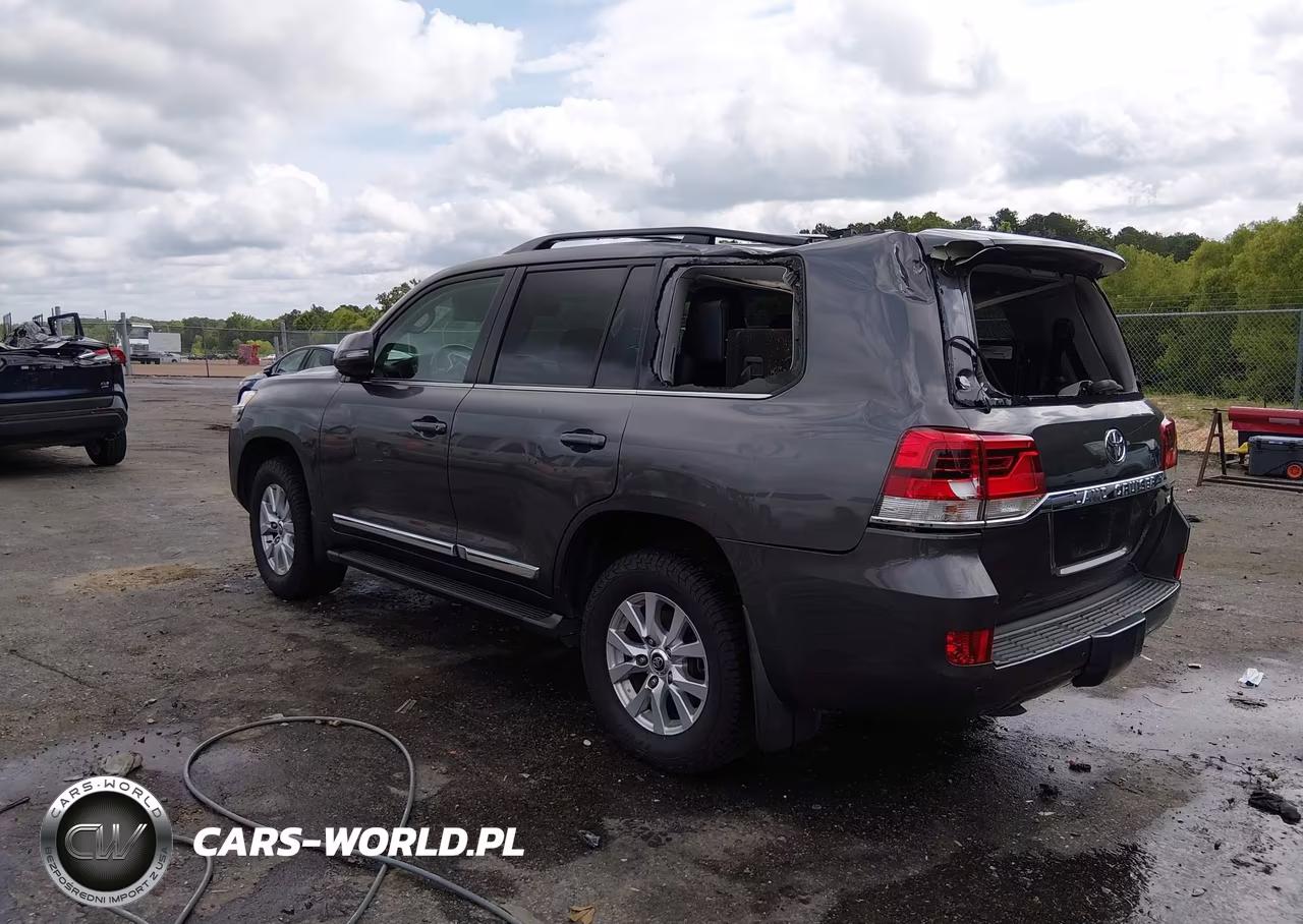 2020 Toyota Land Cruiser VIN:JTMCY7AJ0L4087904 - 3