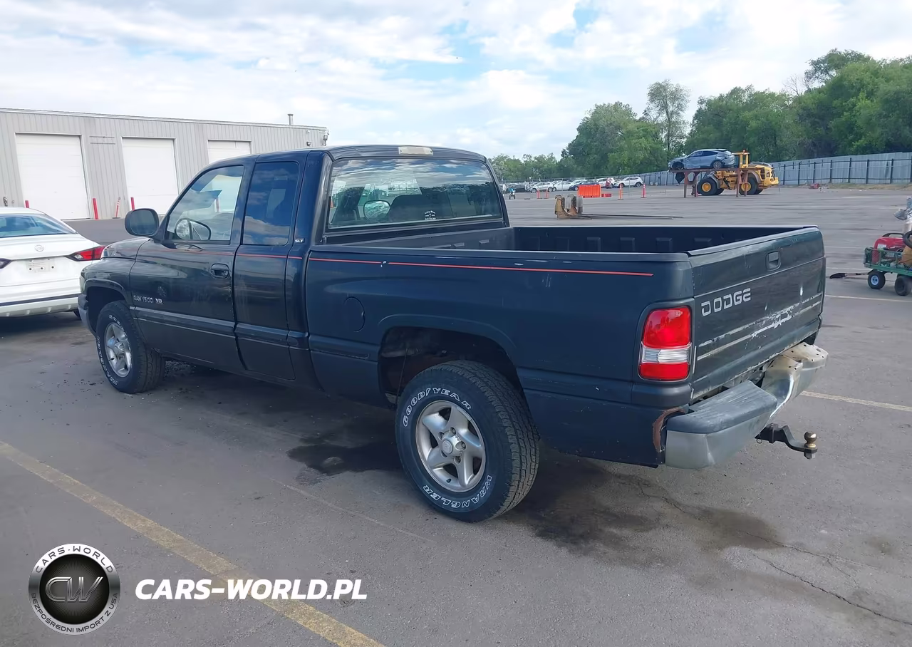 1999 Dodge Ram 1500 St VIN:1B7HC13Z8XJ615135 - 3