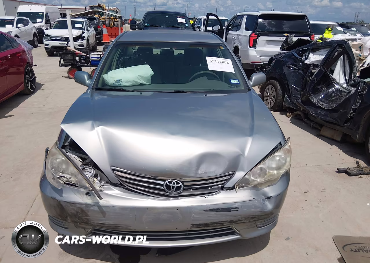 2005 Toyota Camry Le VIN:4T1BE32K25U546711 - 12