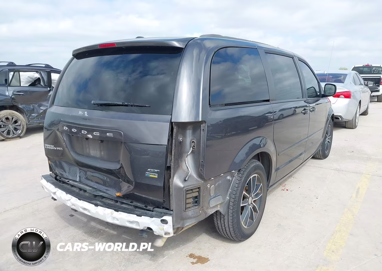 2017 Dodge Grand Caravan Gt VIN:2C4RDGEG7HR546161 - 4