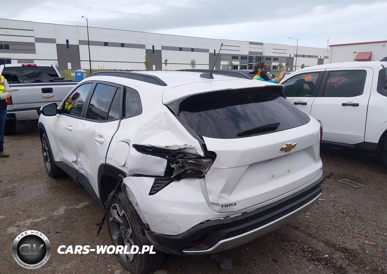 2025 Chevrolet Trax Fwd Lt VIN:KL77LHEP0SC160095 - 3