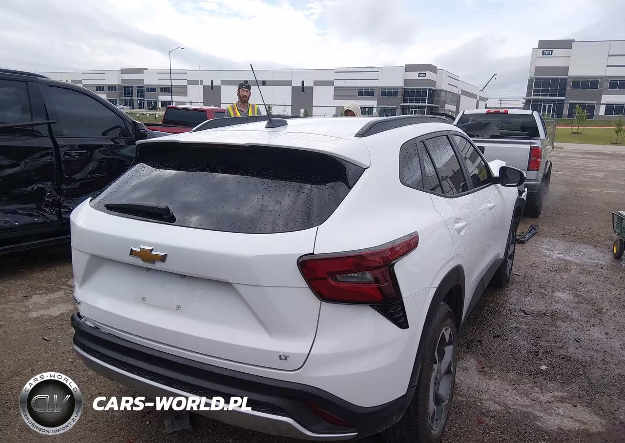2025 Chevrolet Trax Fwd Lt VIN:KL77LHEP0SC160095 - 4