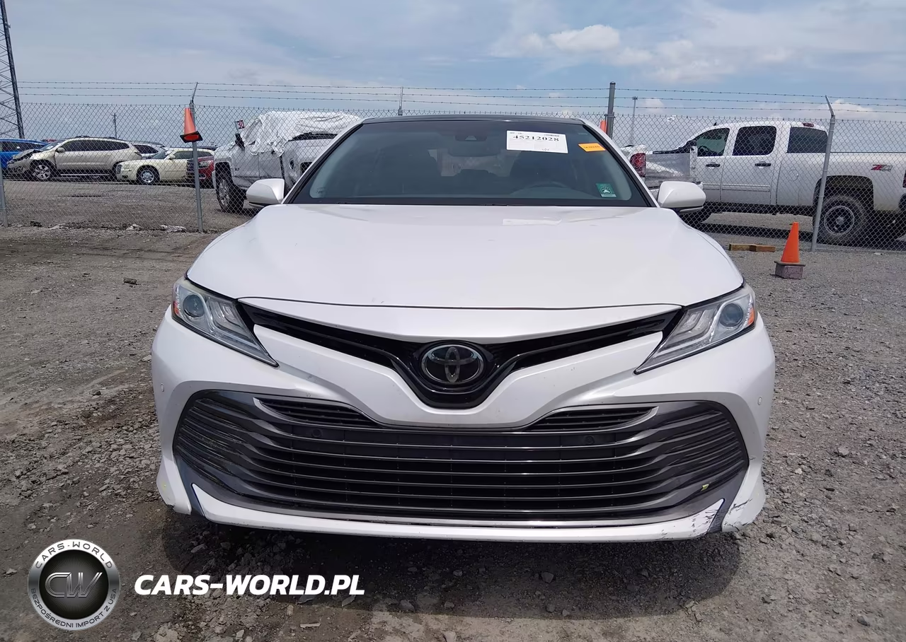 2018 Toyota Camry Xle VIN:4T1B11HK7JU130218 - 12