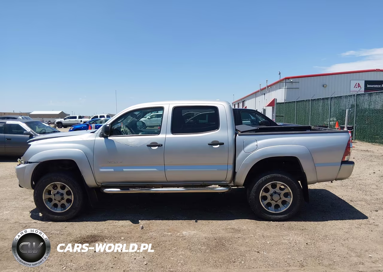2009 Toyota Tacoma Base V6 VIN:3TMLU42N89M032822 - 15