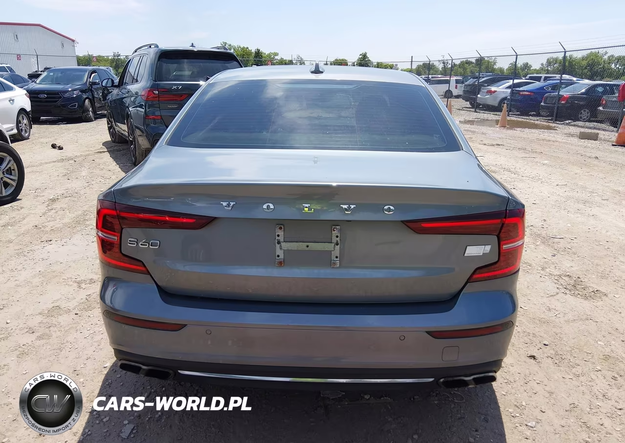 2021 Volvo S60 Recharge Plug-In Hybrid T8 Inscription VIN:7JRBR0FL5MG123517 - 16