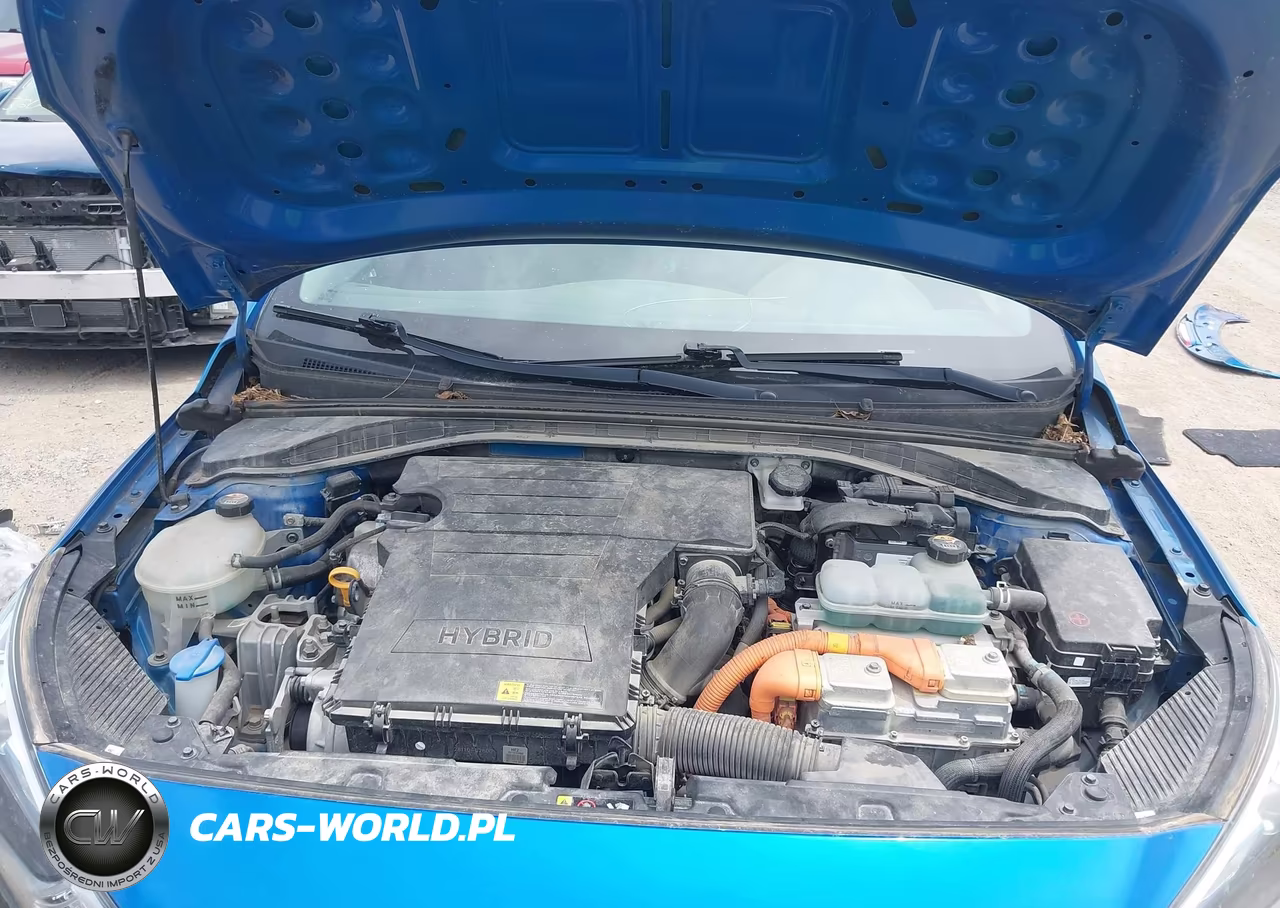 2018 Hyundai Ioniq Hybrid Blue VIN:KMHC65LC3JU072833 - 10