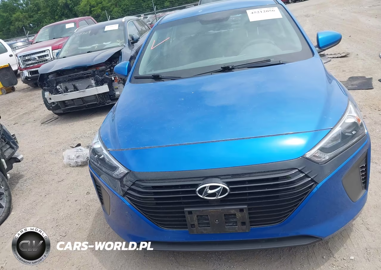 2018 Hyundai Ioniq Hybrid Blue VIN:KMHC65LC3JU072833 - 13