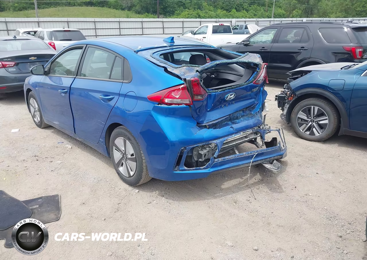 2018 Hyundai Ioniq Hybrid Blue VIN:KMHC65LC3JU072833 - 3