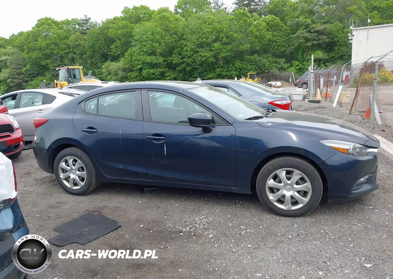 2017 Mazda Mazda3 Sport VIN:3MZBN1U76HM138896 - 13