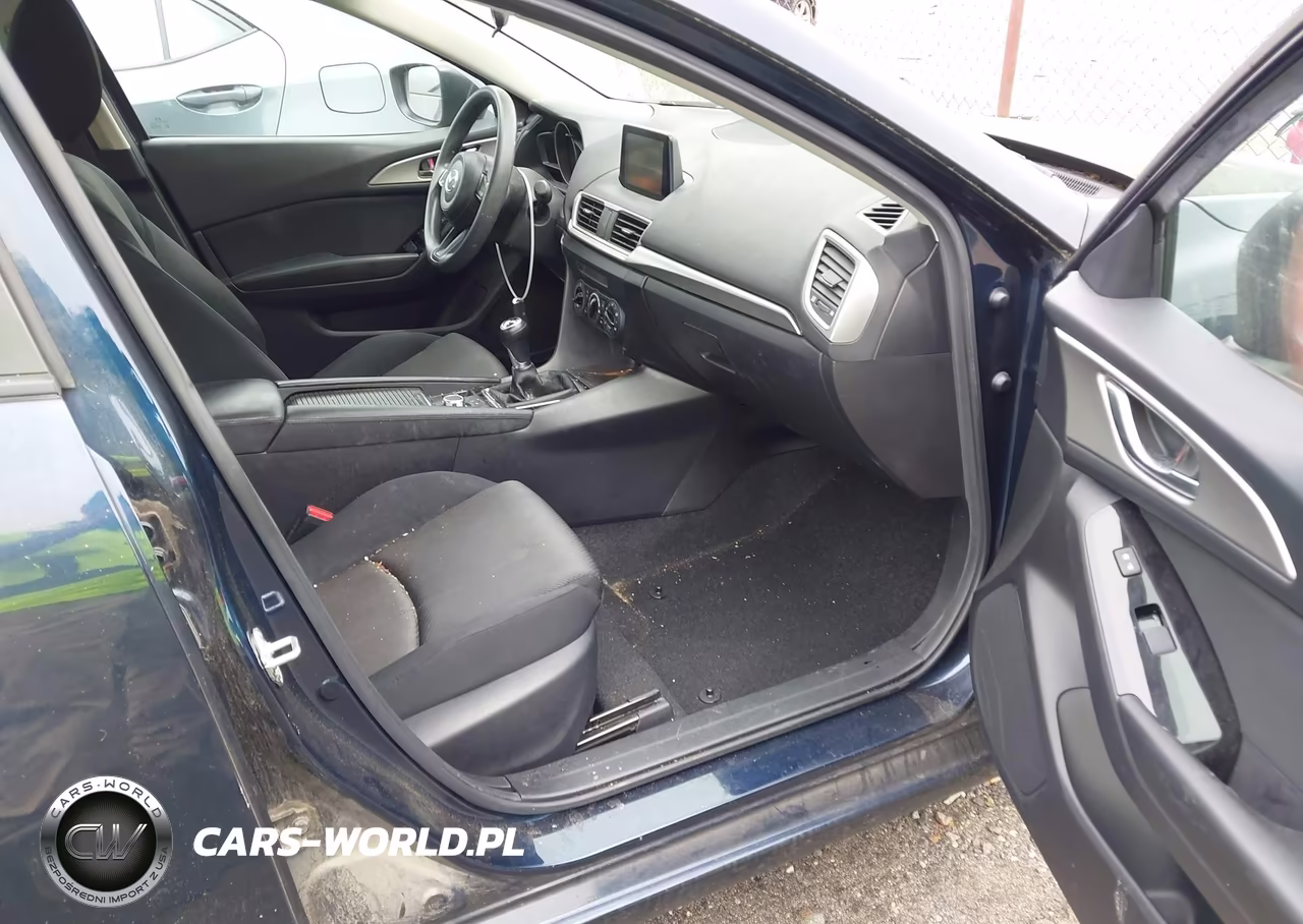 2017 Mazda Mazda3 Sport VIN:3MZBN1U76HM138896 - 5