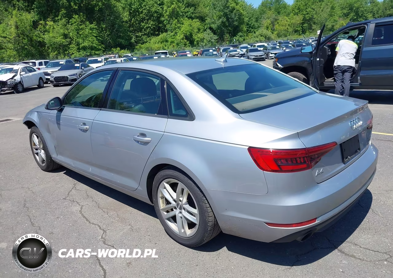 2017 Audi A4 2.0T Premium VIN:WAUANAF49HN061820 - 3