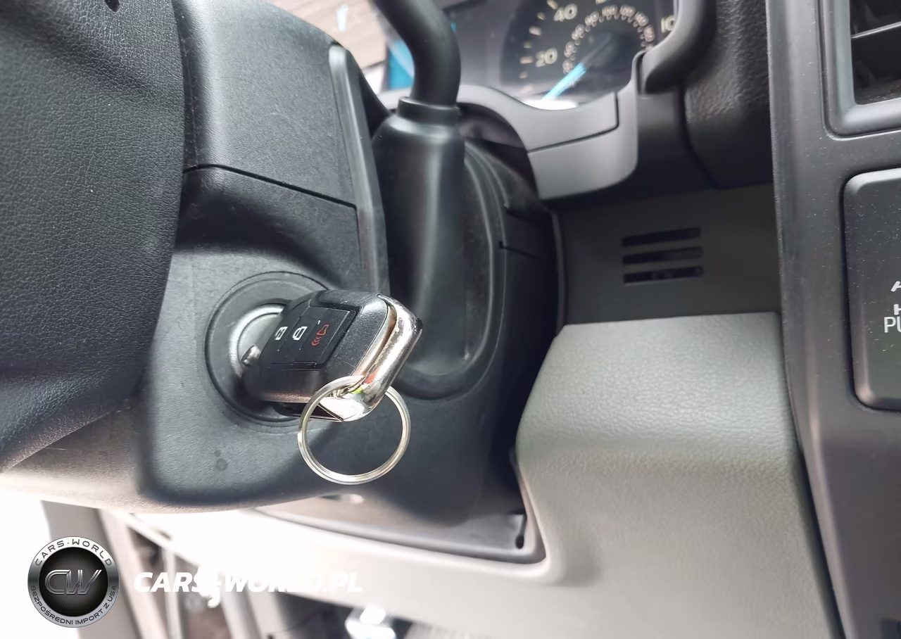 2018 Ford F-150 Xl VIN:1FTEW1EB3JFD05057 - 11