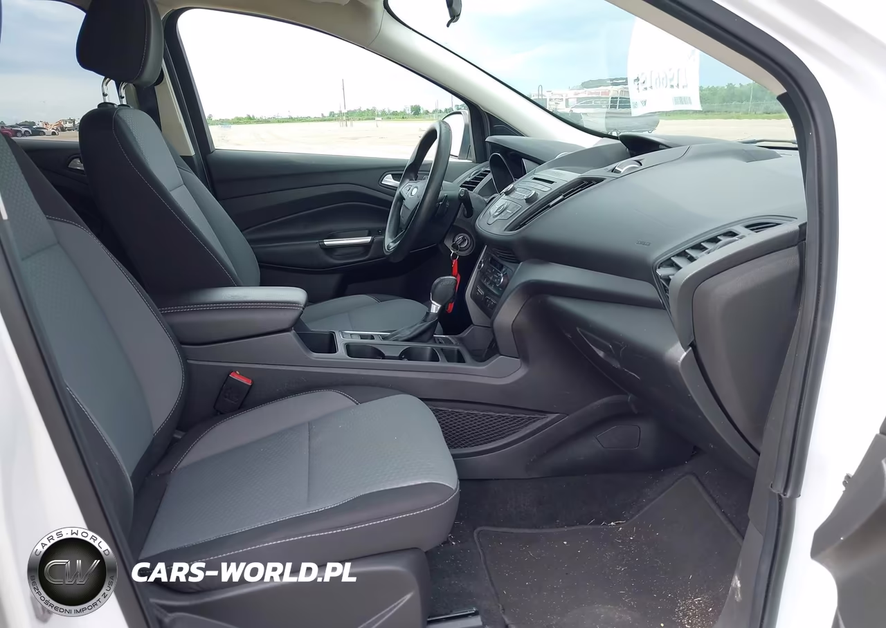 2017 Ford Escape Se VIN:1FMCU9GD5HUA41254 - 5