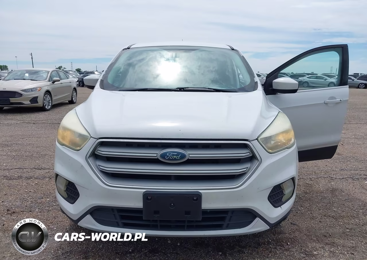 2017 Ford Escape Se VIN:1FMCU9GD5HUA41254 - 6