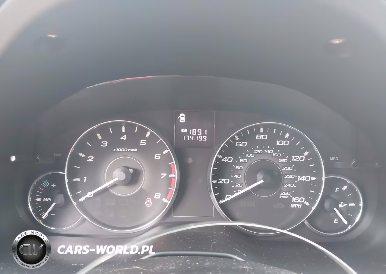 2011 Subaru Outback 3.6R Limited VIN:4S4BRDLCXB2349343 - 7