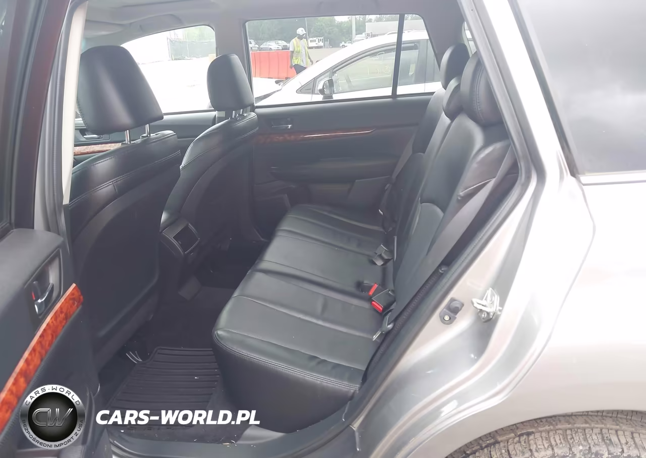 2011 Subaru Outback 3.6R Limited VIN:4S4BRDLCXB2349343 - 8