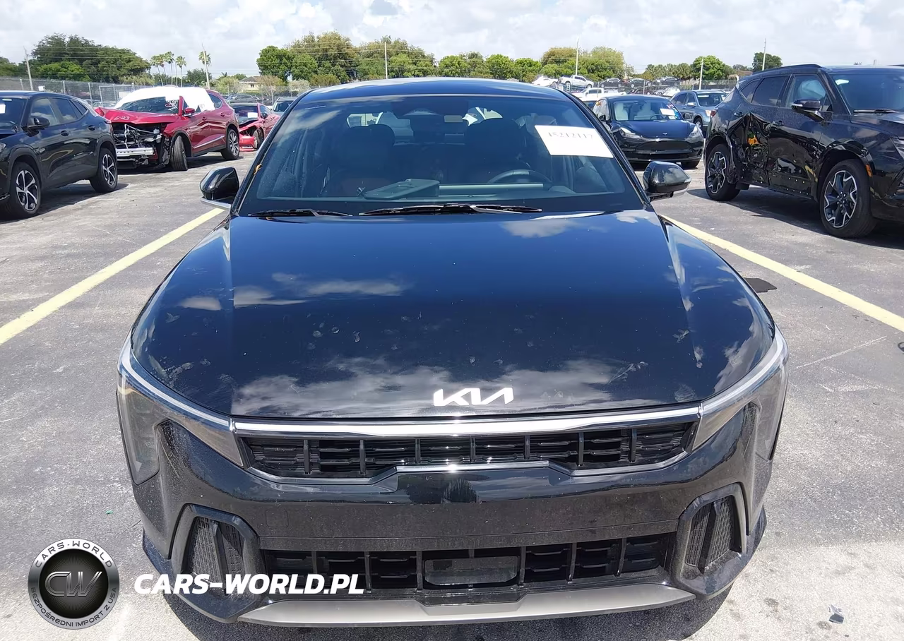 2025 Kia K4 Gt-Line VIN:3KPFW4DE3SE170255 - 12