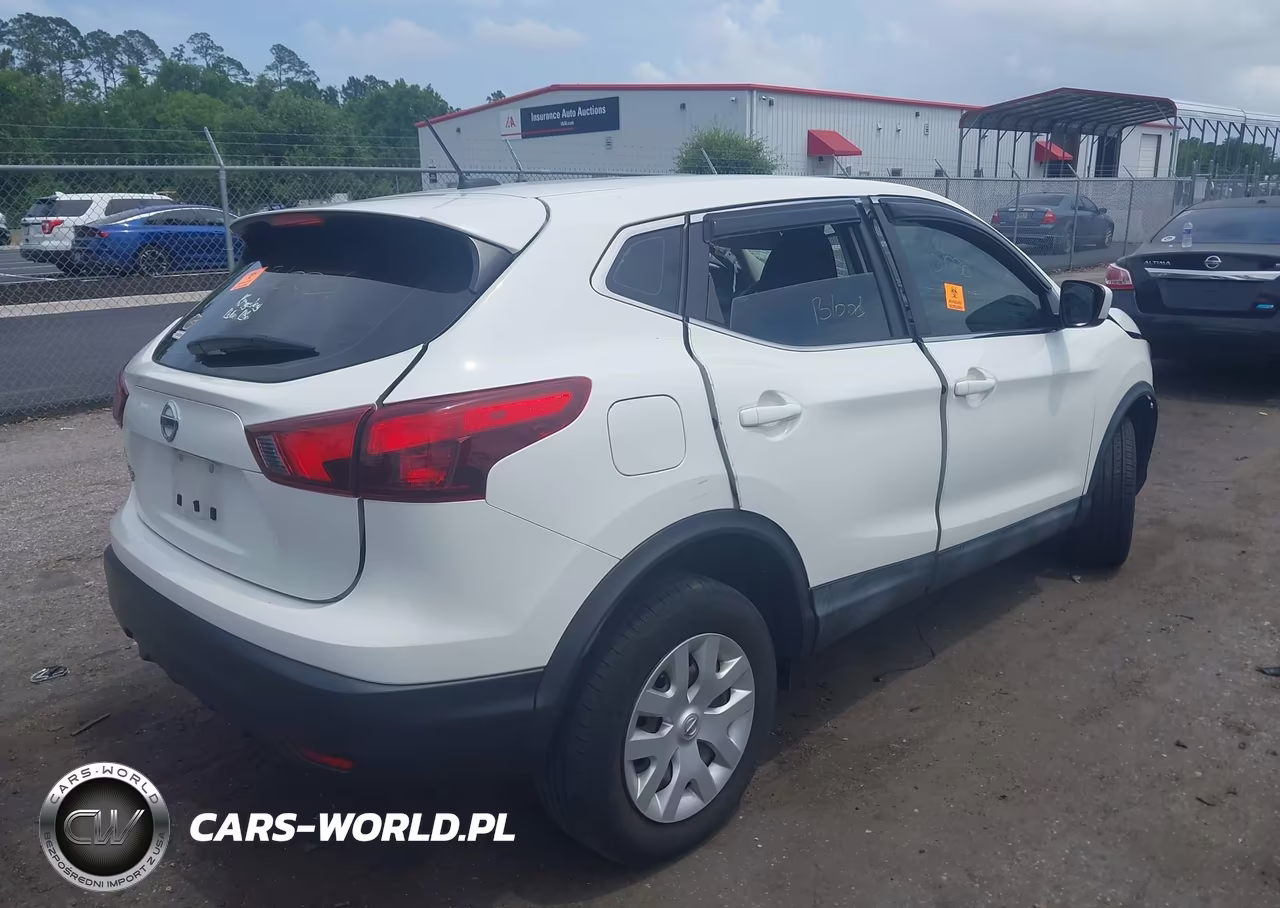 2019 Nissan Rogue Sport S VIN:JN1BJ1CP8KW230571 - 4